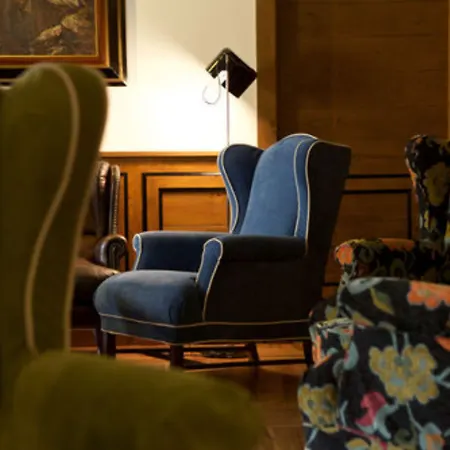 杜卡德奥丝塔奥斯塔酒店 4*