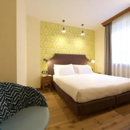 Duca D'aosta 4*